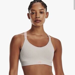 Under Armour Women's Cream & Light Pink Seamless Sports Bra Small